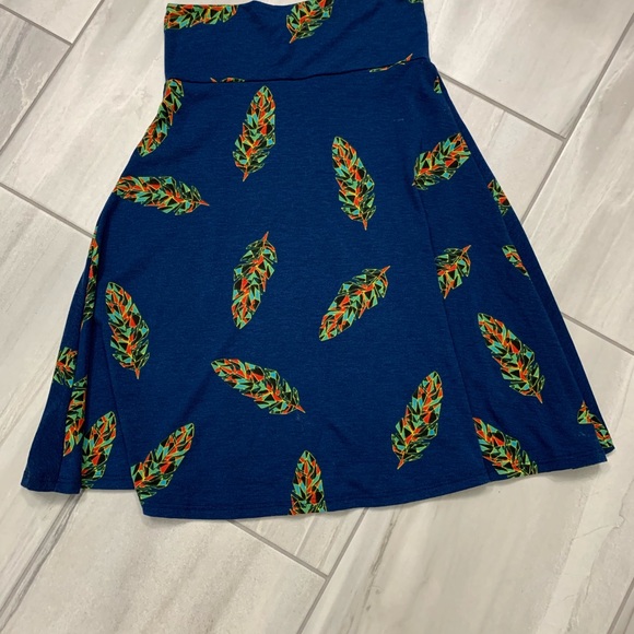 LulaRoe Azure - Picture 2 of 3
